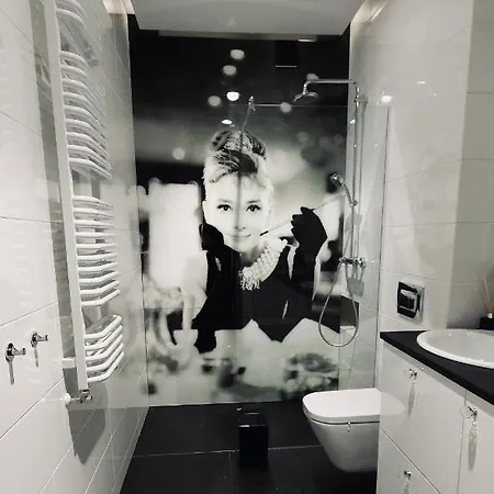 Audrey Premium Old Town Apartman